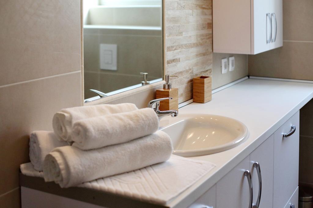 Luxury Apartments Sikiric With Fantastic View On The Sea Bibinje Exterior photo