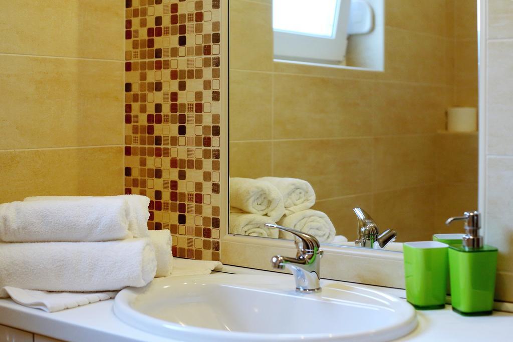 Luxury Apartments Sikiric With Fantastic View On The Sea Bibinje Exterior photo