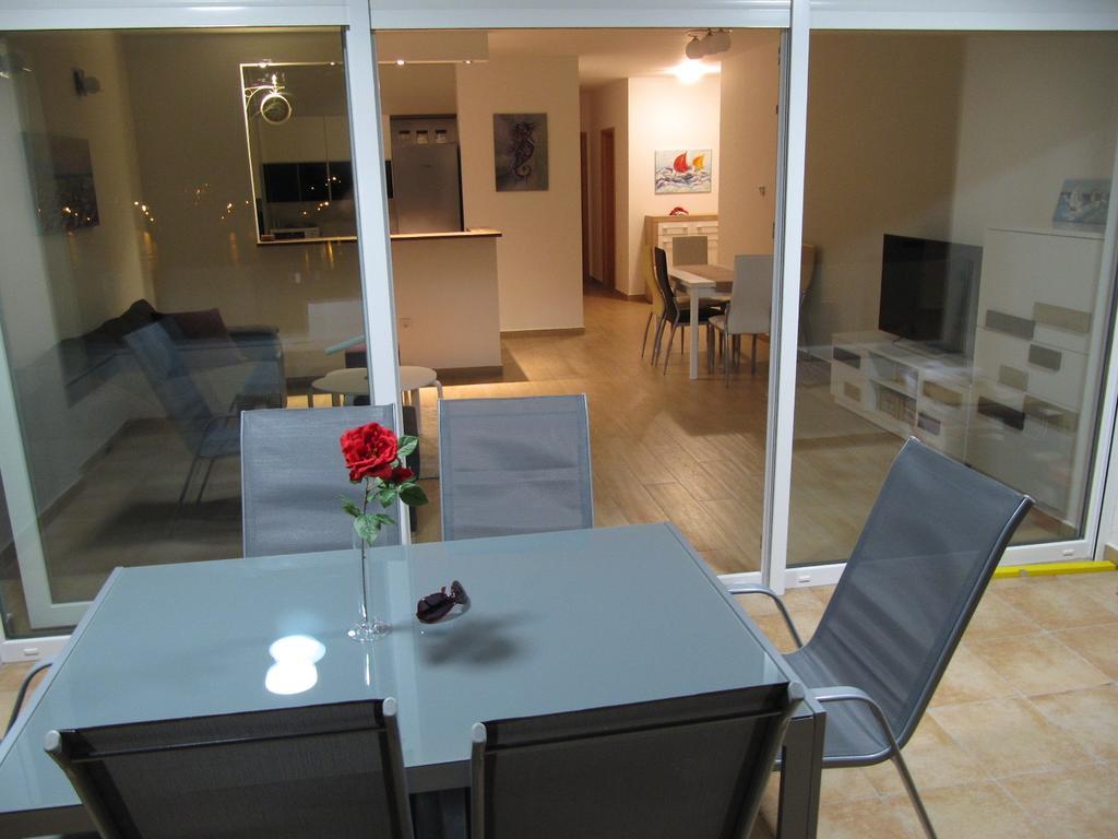 Luxury Apartments Sikiric With Fantastic View On The Sea Bibinje Exterior photo
