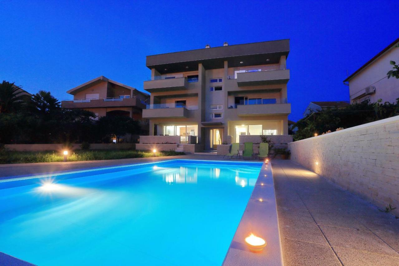 Luxury Apartments Sikiric With Fantastic View On The Sea Bibinje Exterior photo